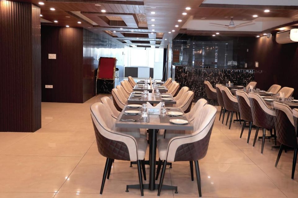 GREEN HILLS HOTEL Hotel in Uttarakhand