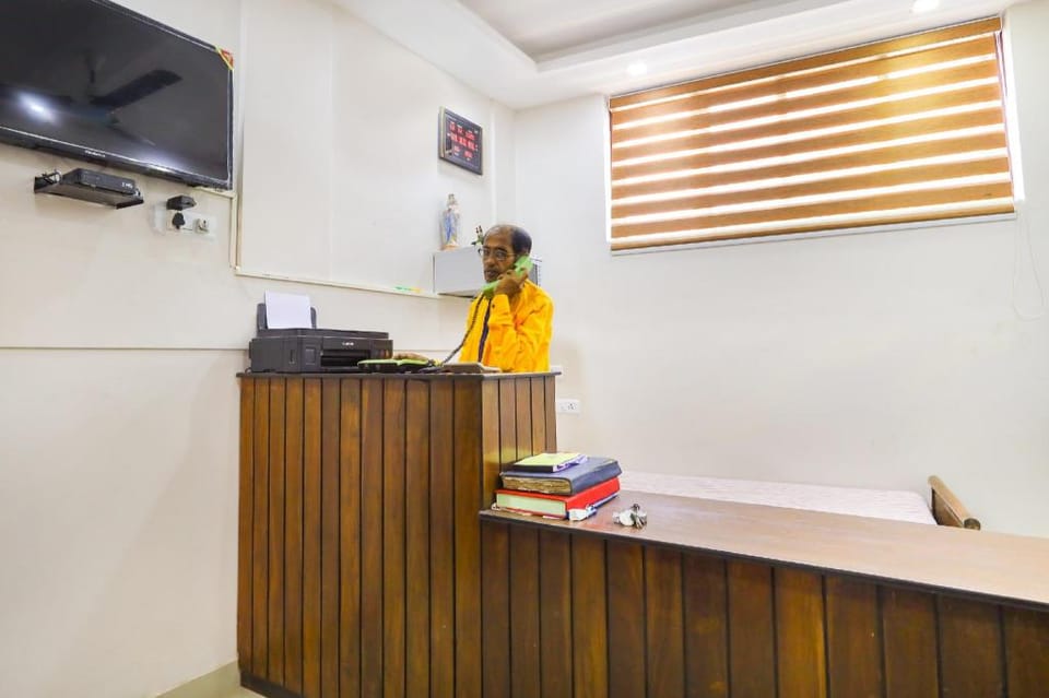 Hotel O Aluva Railway Station Formerly Menachery Tourist Home Hotel in Kochi
