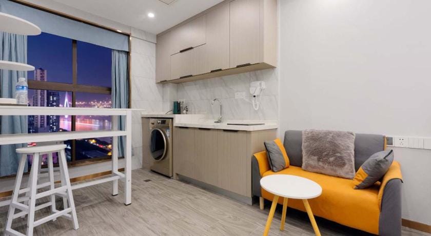 Chongqing Ruoting Jiangyu Panoramic View Homestay Hotel in China