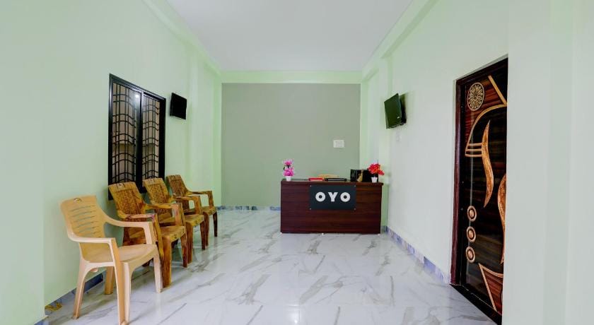 SPOT ON Nb Hotel Hotel in Maharashtra
