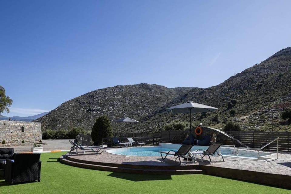 Villa Pasiphae - With Private Heated Pool Villa in Crete