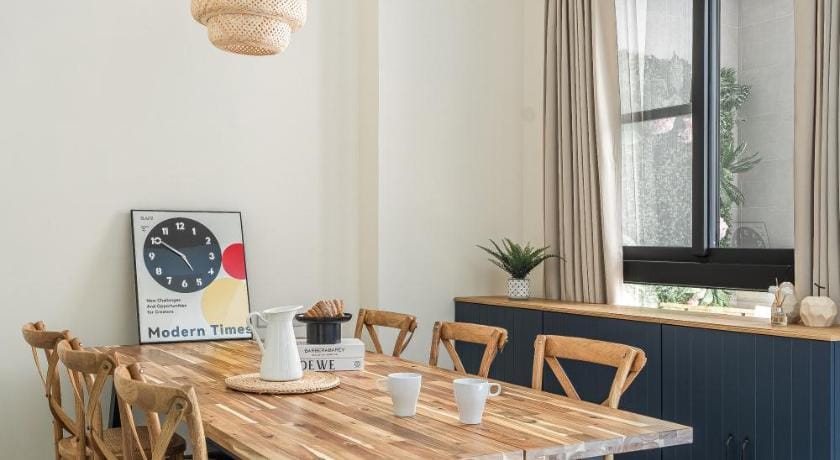 Alley B&B Bed and Breakfast in Kaohsiung