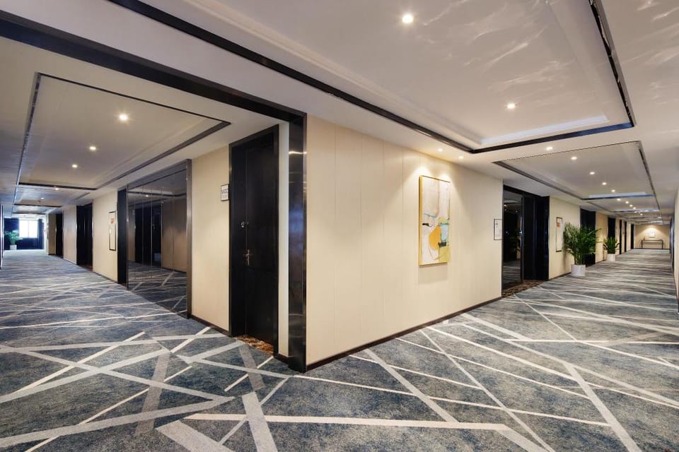 Comfort Hotel (XieTaiZi Subway Branch) Hotel in China