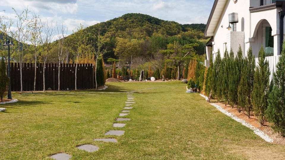 77 Igasinjeong-gil, Boeun-gun Bed and Breakfast in South Korea
