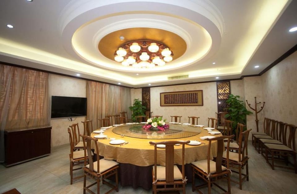 Manfei Hotel (Foshan Zumiao Branch) Hotel in Guangzhou