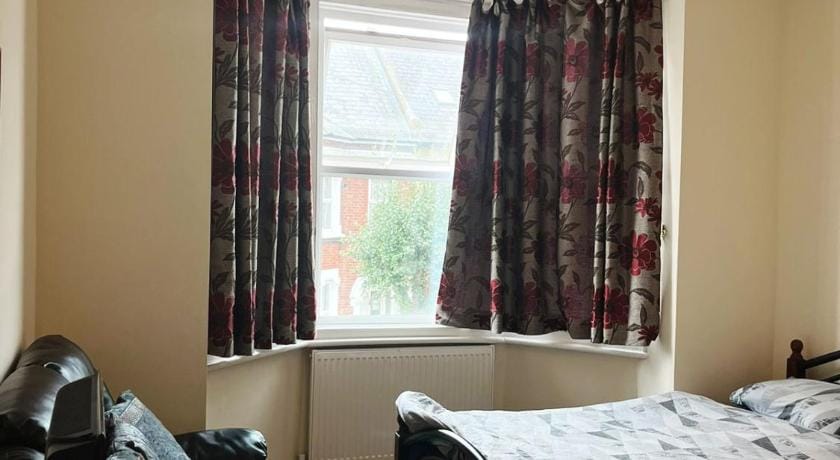 Nice and Pleasant Hotel in Croydon