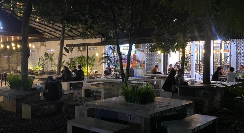 Mekuhibi ID Guest House Hotel in Special Region of Yogyakarta