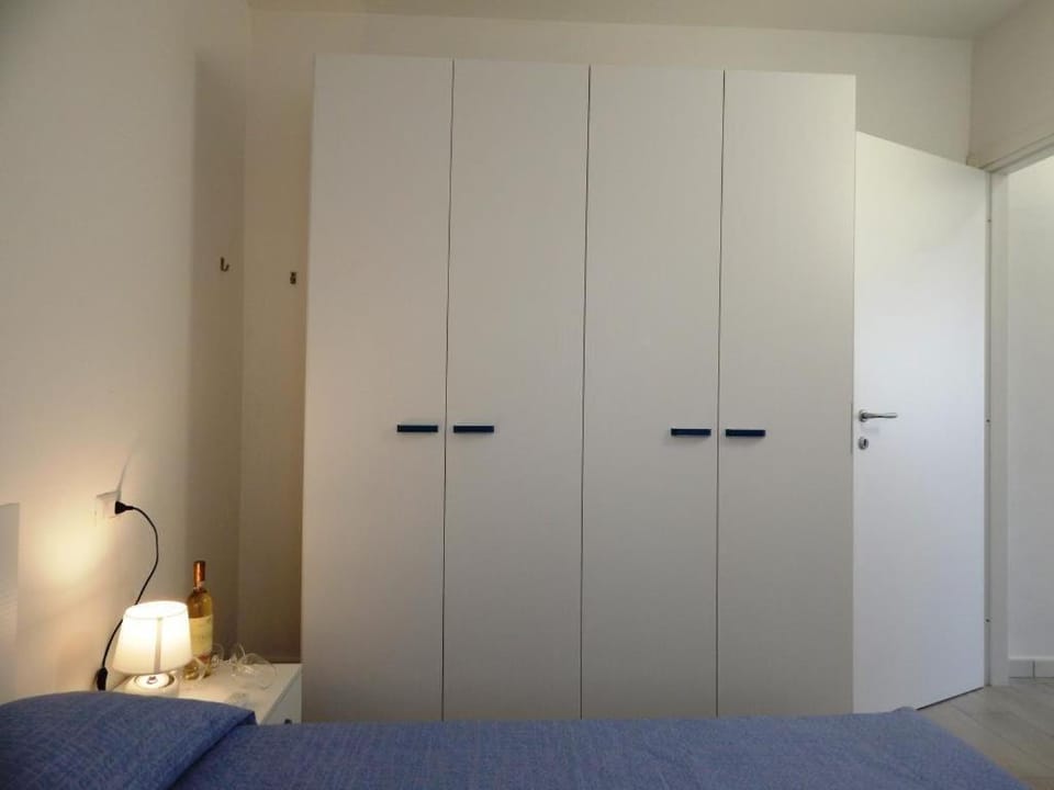 Terrace and comfort by the sea Apartment in Sardinia