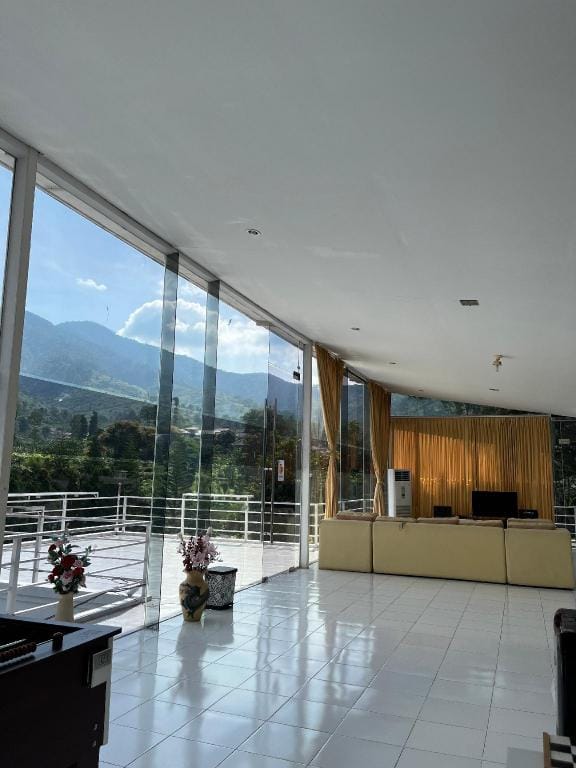 Villa Kaca 88 Hotel in West Java