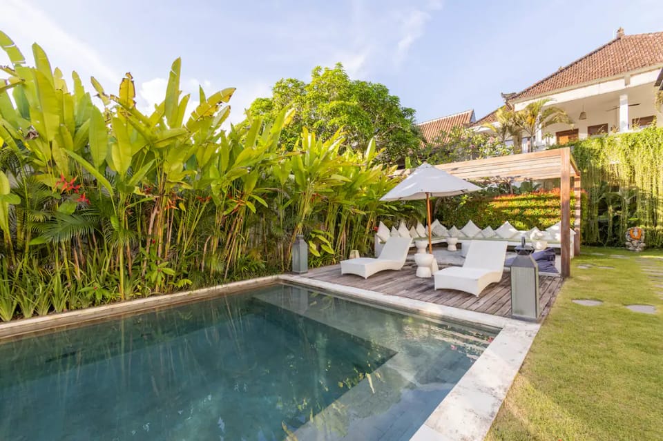 Middle House Bali Hotel in North Kuta