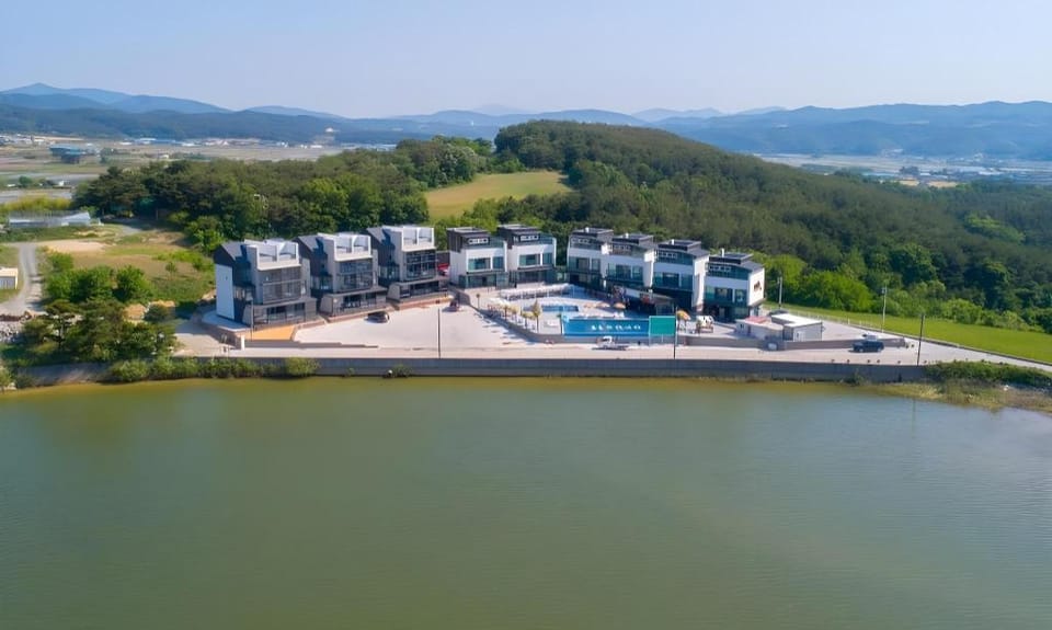 Lasia Spa and Pool Villa Bed and Breakfast in South Korea