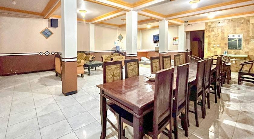 RedDoorz @ Hotel Huni Raya Bromo Hotel in East Java