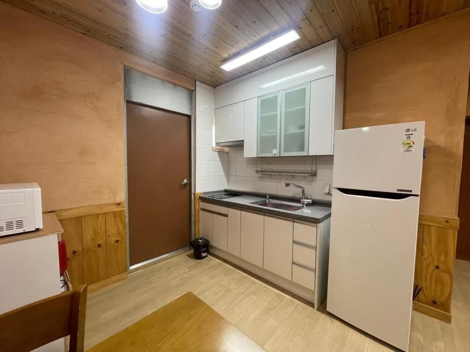 Gapyeong Pureun Hosu Pension Bed and Breakfast in Gyeonggi-do
