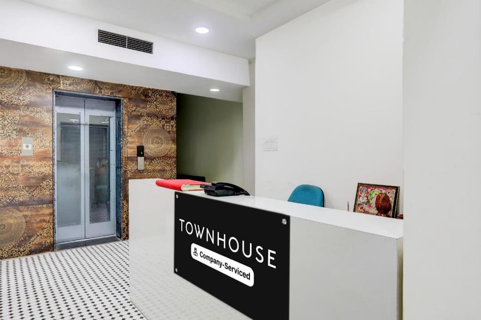 Super Townhouse DAVV University Indore Formerly Indrapuri Hotel in India