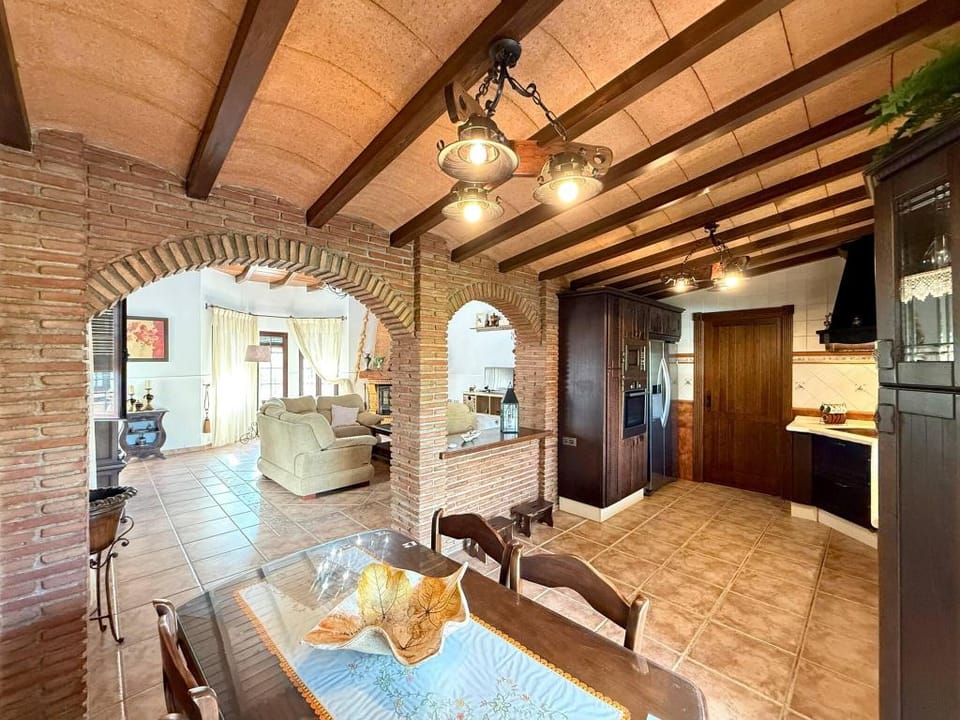 Finca El Cortijillo - Private Pool Farm Stay in Valle del Guadalhorce