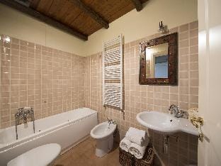 Beautiful Apartment in Ascoli Piceno with Jacuzzi Apartment in Marche