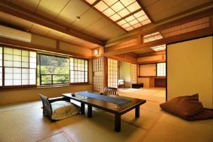 TOURYUKAN- Apartment in Japan
