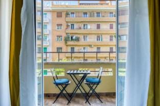 Grand Sapienza Apartment by RHR Apartment in Rome