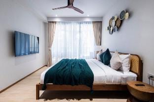 Beachfront 2-bd apartment Laguna Vacation rental in Choeng Thale