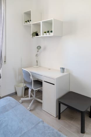 Large Family Apartment – 4 Bedrooms with free parking near San Paolo Metro & University by RHR Apartment in Rome