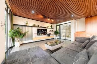 LH villa 3br - south lake 8khach Vacation rental in Dalat