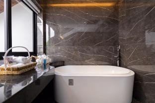 LL Villa 4Br luxury - 12 K Vacation rental in Dalat