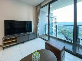 Zeus Living - Asian Cozy Condo Sunwah  (4106) Vacation rental in Ho Chi Minh City