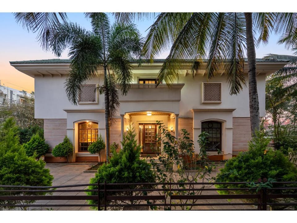 Sliceinn Gulmohar, Near Kempegowda International Airport, Bangalore Hotel in Tamil Nadu
