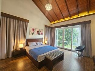 Villa Bleu - Xanh Villas Resort and Spa Villa in Laos