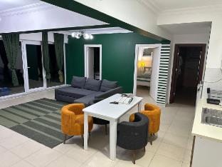 Garden in pool, parking and nature Vacation rental in Istanbul