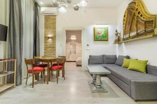 Vori Vori De Luxe Apartment - superb city home Vacation rental in Budapest