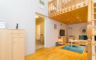 Ramen apartment-real comfort in the fizzy downtown Vacation rental in Budapest