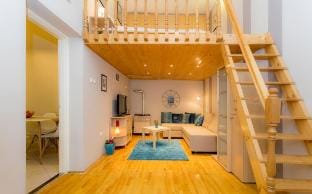 Ramen apartment-real comfort in the fizzy downtown Vacation rental in Budapest