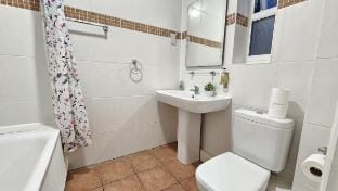 Newly renovated Studio 02 Vacation rental in London Borough of Southwark