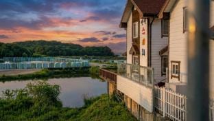 Daebudo Sketch Pension Bed and Breakfast in Gyeonggi-do
