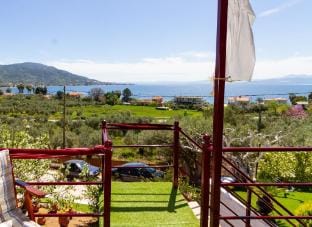 Cozy House with Amazing View and Unique Outdoor! Apartment in Euboea