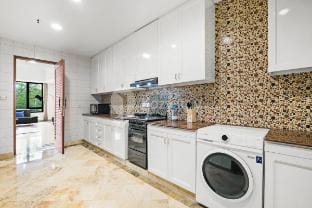 Regia by Kozystay - Thamrin Vacation rental in Jakarta