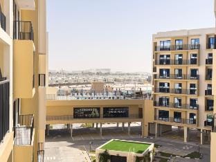 Marina Al Hamra King Studio Apartment Vacation rental in Ras al Khaimah