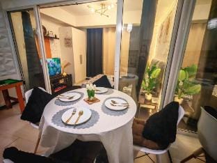 Azure Condotel Beach View Unit near Airport Vacation rental in Paranaque