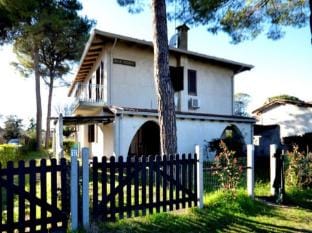 Stylish Independent Apartment with Large Fenced Garden Apartment in Bibione