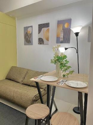 SMDC Tagaytay 1BR |Wifi+Netflix+Games| City View Apartment in Tagaytay
