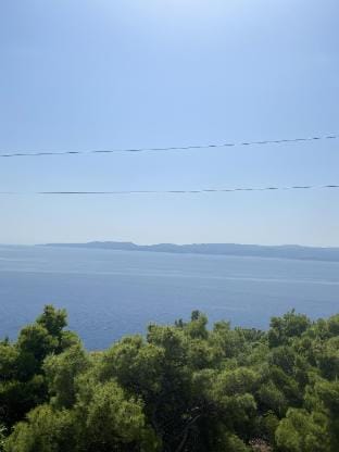 Apartments “More” Marusici Apartment in Split-Dalmatia County