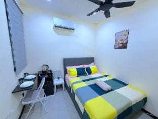 Neu Suits"Charming Studio (A-26-18-B) Vacation rental in Federal Territory of Kuala Lumpur
