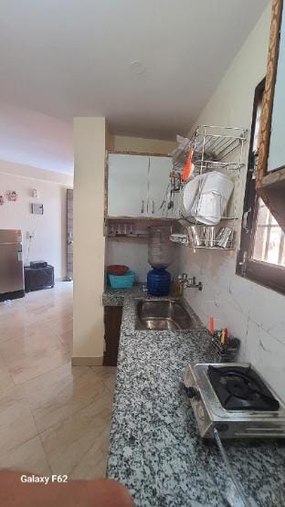 Cozy 1 BHK fully furnished Apt| AC |Wi-Fi|Kitchen  Vacation rental in New Delhi