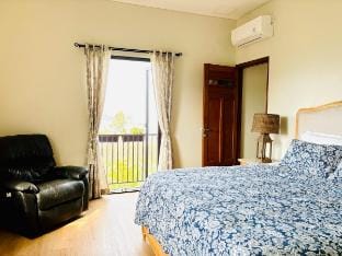Pet Friendly House Bandung (M House) Vacation rental in Parongpong