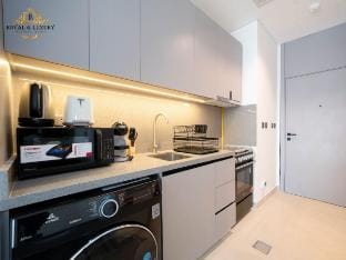 Your Ideal Studio Getaway Vacation rental in Dubai