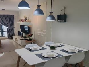  4-6pax Cozy Condo Near Mount Austin 2B/2R Vacation rental in Johor Bahru