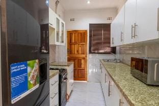 Avondale Apartment: Your Home Away From Home ! Vacation rental in South Africa