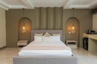 The Manor House - Deluxe Suite 
#01 Vacation rental in South Africa