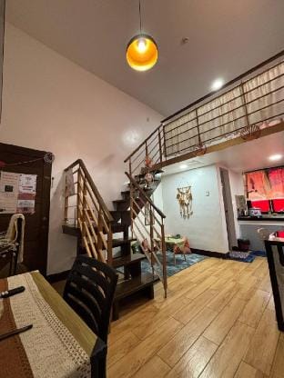 Agoda Kazoku LOFT Type Parking Netflix WIFI Apartment in Olongapo
